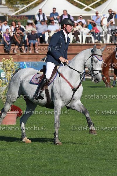 MEDINI_STARLESS_GIO CAV 2011_(262) SS3_1135.jpg